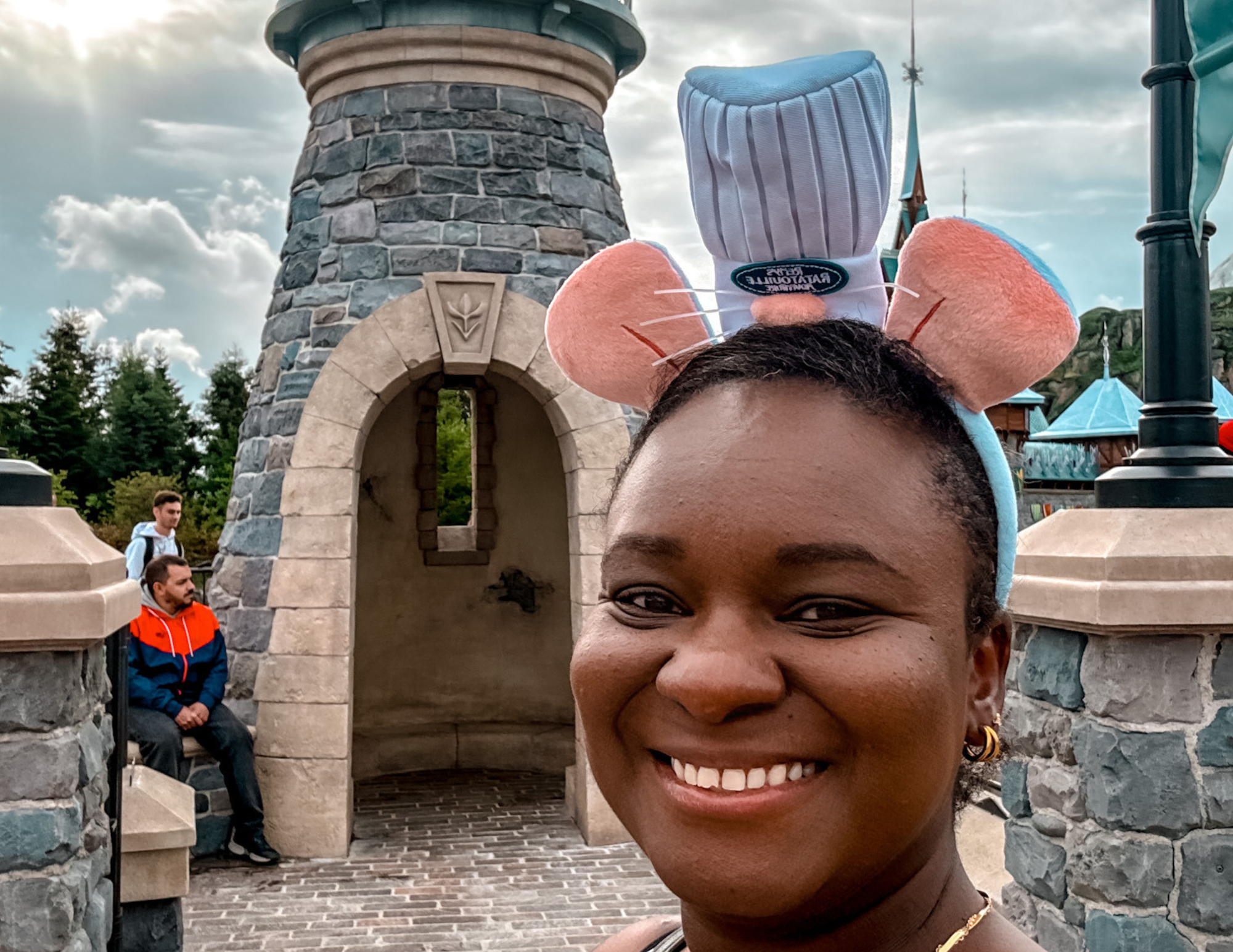 Disneyland Paris Guide-3.png